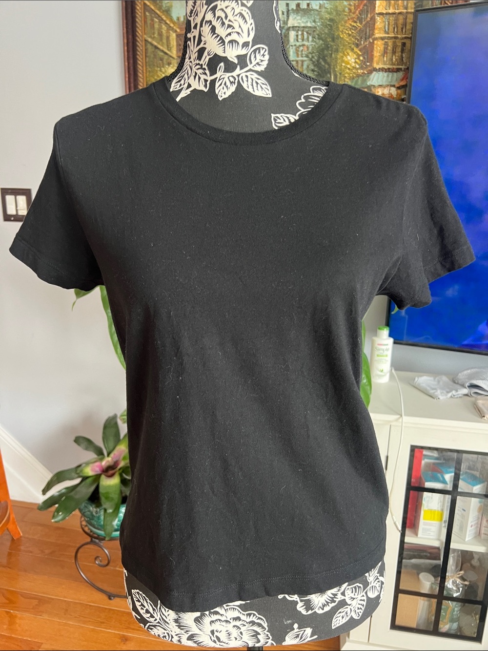 PINK Victoria's Secret Black Short-Sleeve Crewneck Tee